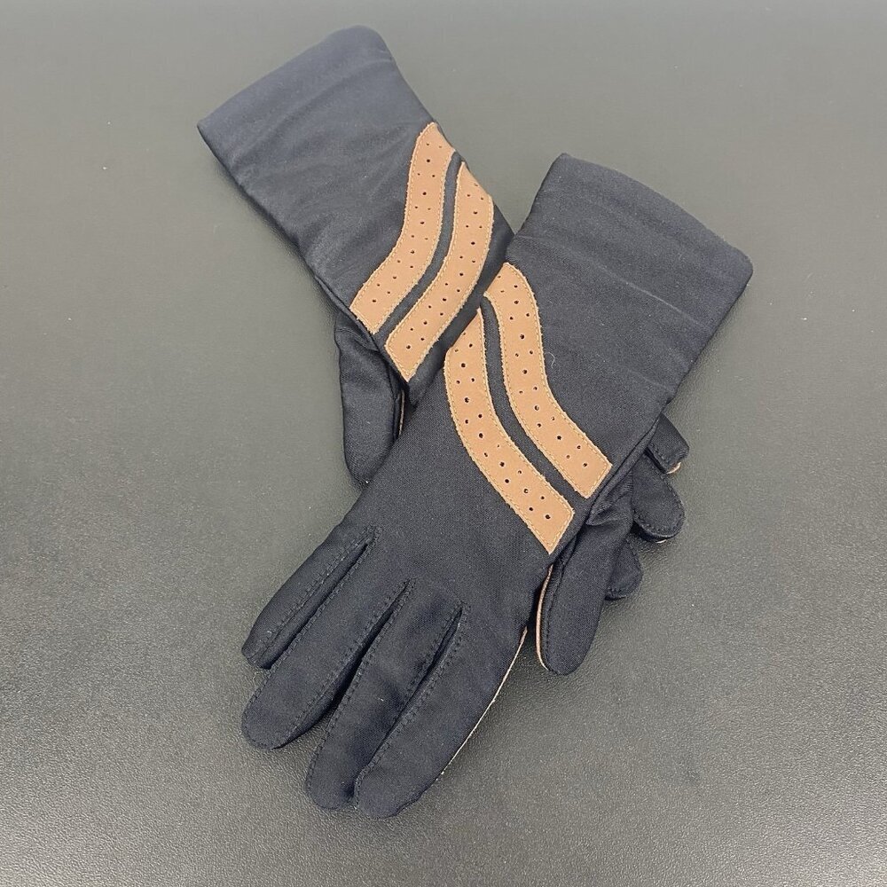 Hanes Women's Driving Gloves One Size Black Nylon Spandex Blend